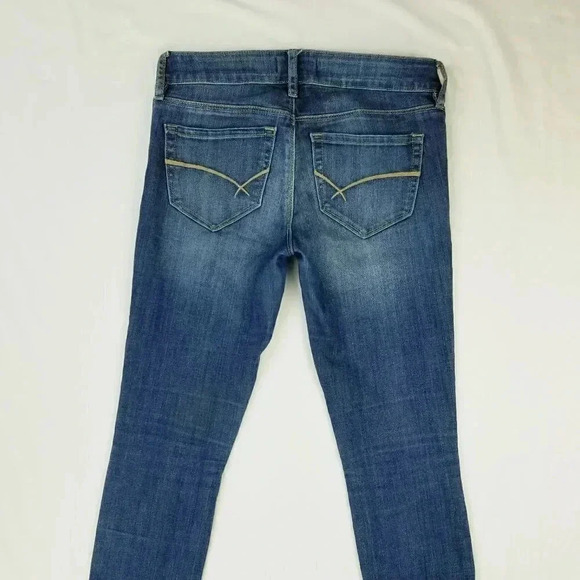 Bullhead Black Size 3 Juniors Skinniest Blue Denim Jeans Inseam Size 30 - Picture 1 of 11